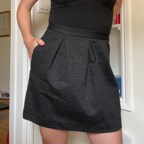 SOLD- Black Madewell skirt! Great for work/business casual. - Picture 1 of 3